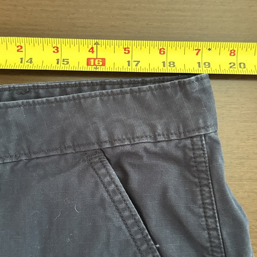 Levi's Men's Cargo Shorts Navy Blue Size 38 Cotton Relaxed Fit - Picture 4 of 13